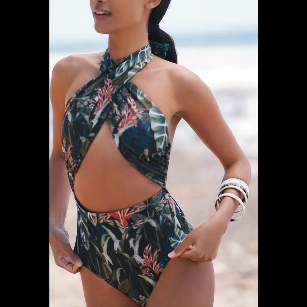 NWT FARM RIO FOLIAGE JUNGLE CUTOUT ONE-PIECE SWIMSUIT